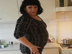Rauchende fette Frau